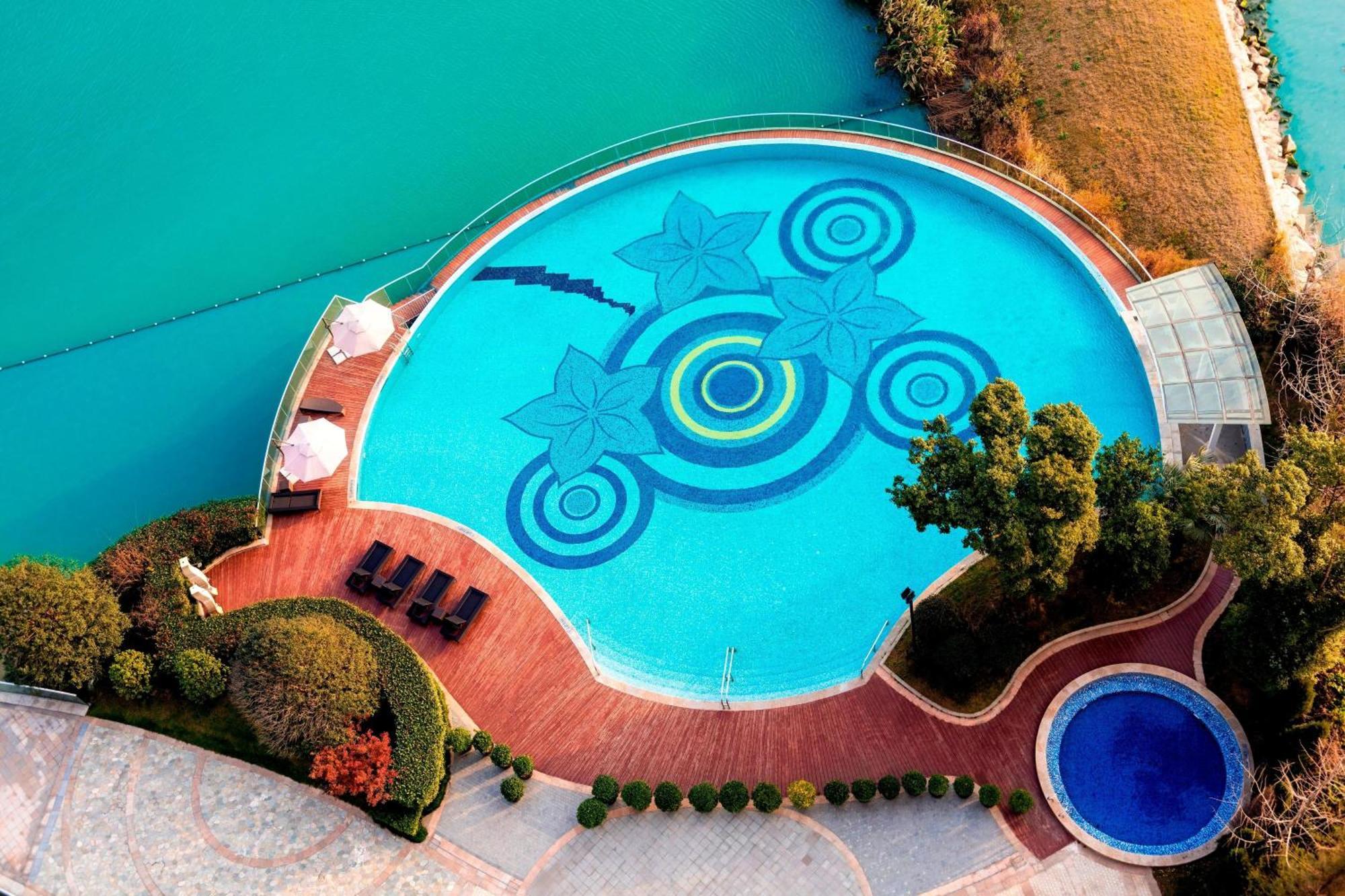 Sheraton Huzhou Taihu Lake Hot Spring Resort & Spa Exteriér fotografie